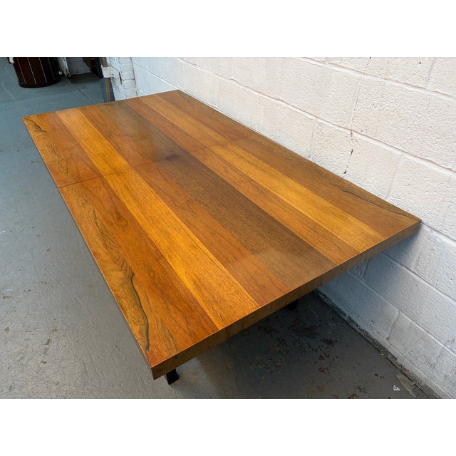 Mid-Century Modern Mid 20th Century Attributed to Milo Baughman for Directional Mid-Century Mixed Wood Expanding Leaf Dining Table For Sale - Image 3 of 15