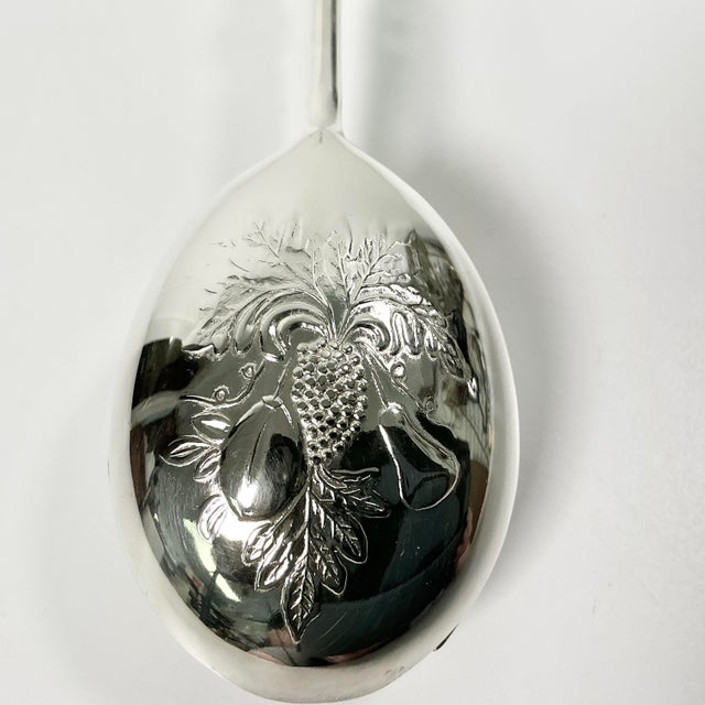 Mid-Century Hollywood Regency Italian Towle Silver Plate Etched Salad Tongs For Sale - Image 11 of 17