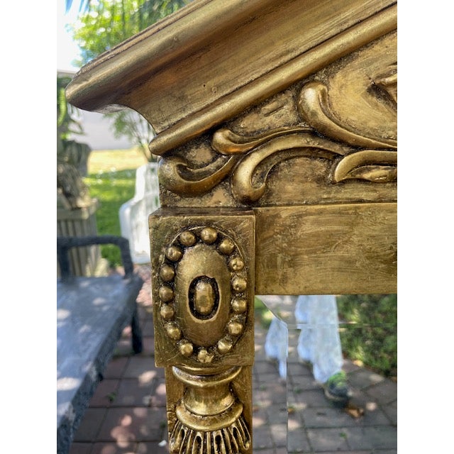 Vintage 1960s French-Style Gilded Mirror With Patina – Fiberglass & Foam For Sale In Miami - Image 6 of 7