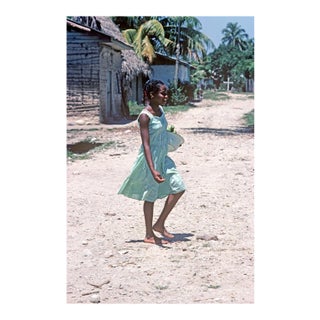 Hondurian Girl, Oversize C Type Print, Limited Edition, 1978 For Sale