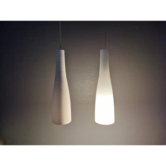 1990s Handmade Pendants in Mouth-Blown White Murano Glass with Hand-Cut Grooves, Italy, 1990s, Set of 2 For Sale - Image 5 of 14