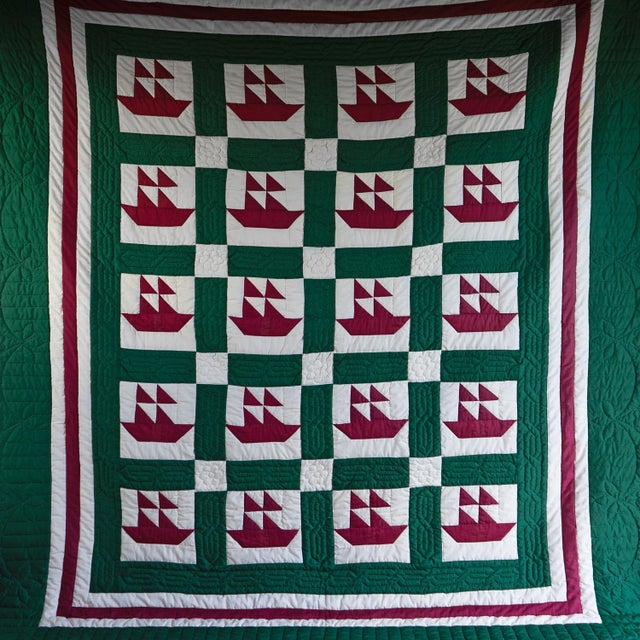 Farmhouse Large Antique American Hand Stitched Quilt, Sailboat Block Pattern, Early 20th Centry For Sale - Image 3 of 12