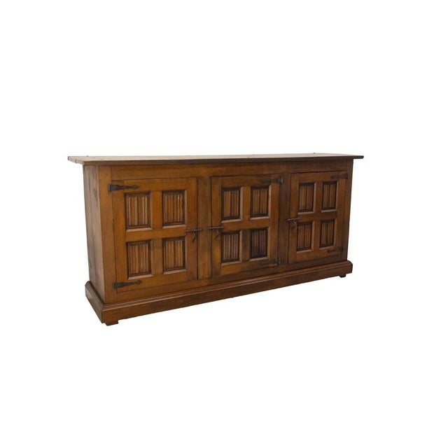 Spanish Credenza in Oak and Wrought Iron, 1960 For Sale - Image 3 of 17