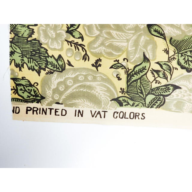 Traditional Mid 20th Century Block Printed Floral Fabric Remnant For Sale - Image 3 of 4