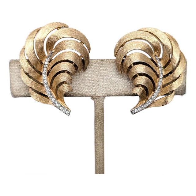 Vintage 1960 Signed Crown Trifari Goldtone Clear Rhinestone Feather Ad Piece Clip Earrings-2 Pieces For Sale