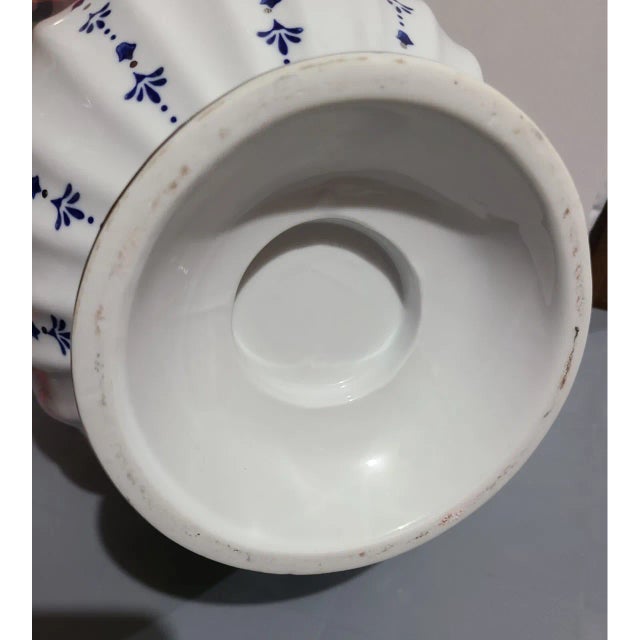 1990s Vintage MCM 1990s Floral Design Blue and White Vase, Handmade Chinese Porcelain Flower Vase For Sale - Image 5 of 6