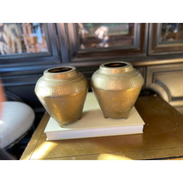 Early 20th Century Foo Dog Etched Vases - a Pair For Sale - Image 13 of 13