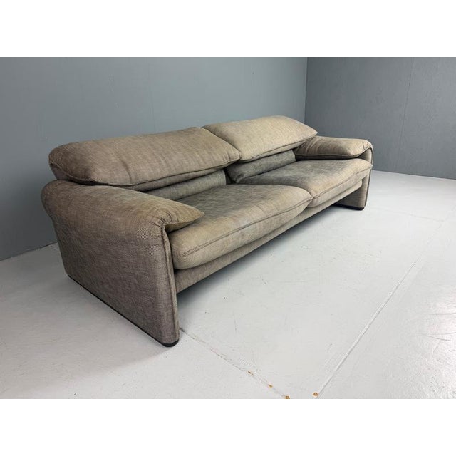 Cassina Maralunga 2.5 -Seater Sofa attributed to Vico Magistretti for Cassina, 1970s For Sale - Image 4 of 18