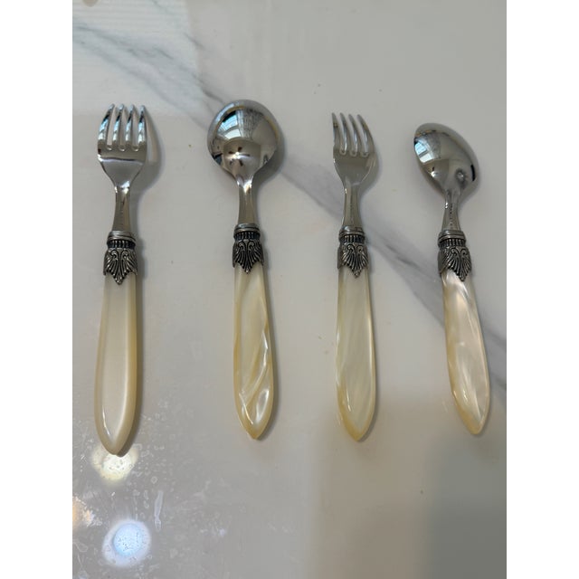 Mid 20th Century Mid 20th Century Stainless Steel Eme Inox Napoleon Flatware Set, Made in Italy From 18/10 Pearlized Acrylic Handler/Pearl Ivory Set for 8- 17 Pieces For Sale - Image 5 of 12