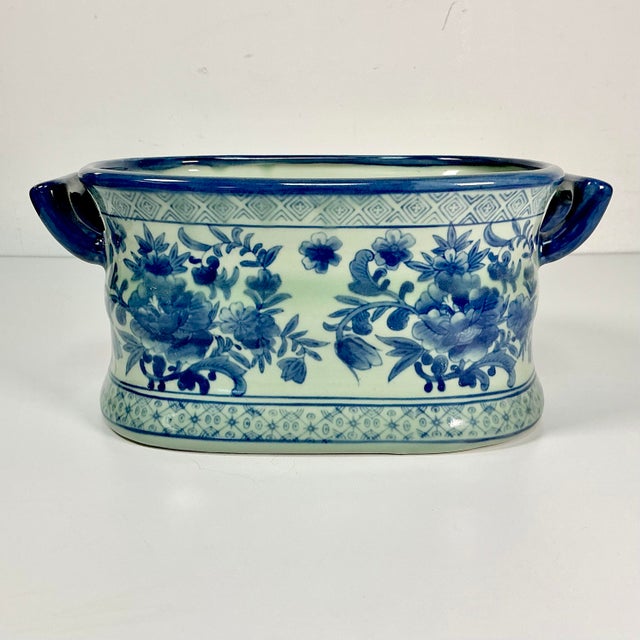 Celadon 1950s Vintage Boho Chic Chinoiserie Hollywood Regency Celadon and Blue Foot Bath Catchall For Sale - Image 8 of 14