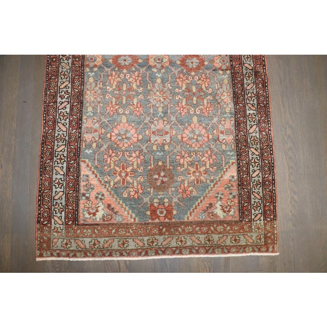 Traditional Early 20th Century Malayer Small Rug - 2'8" x 4'1" For Sale - Image 3 of 4