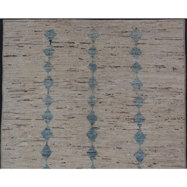 Early 21st Century Tribal Modern Rug by Keivan Woven Arts, Cream & Lt Blue 5'9 X 9'3 For Sale - Image 5 of 13