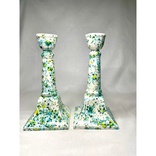 Late 20th Century Vintage Modern Coastal Splatterware Painted Ceramic Glazed Candlesticks, a Pair, Turquoise, Yellow, Chartreuse For Sale - Image 5 of 10