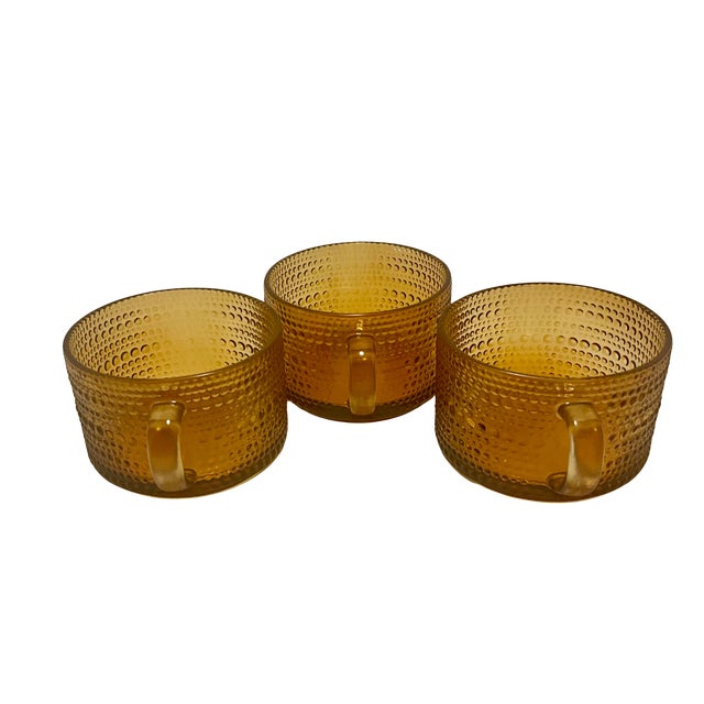 Mid-Century Modern Iittala Kastehelmi Amber Glass Coffee Cups Set of 3 | Oiva Toikka Scandinavian Design For Sale - Image 3 of 11