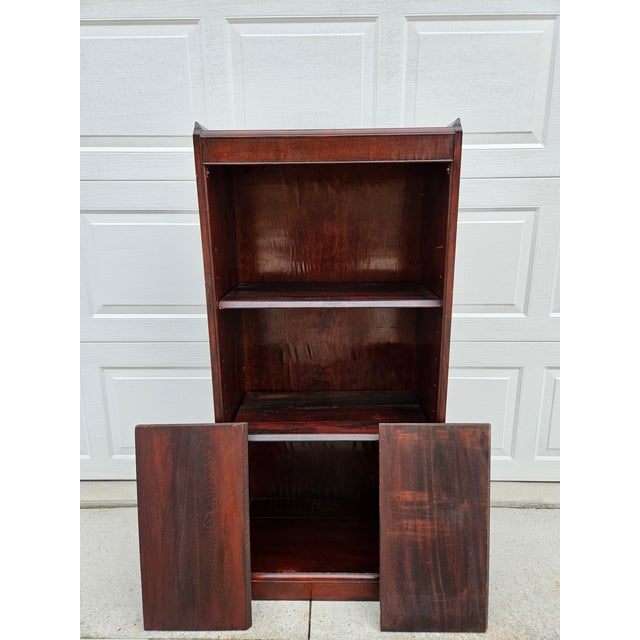 1940s Antique Mahogany Open Bookcase - Adjustable Shelves For Sale - Image 5 of 18