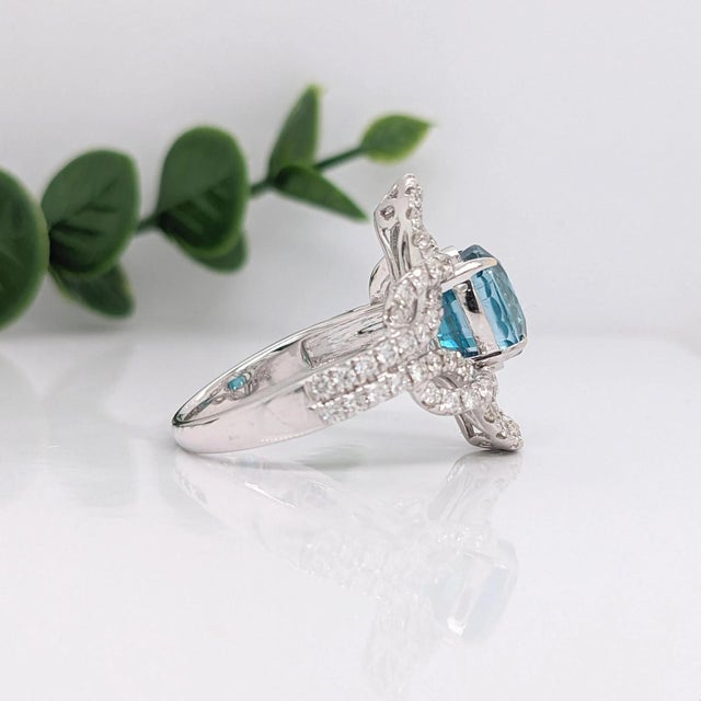 4.6Ct Blue Zircon Ring With Earth Mined Diamonds: Solid 14k Gold, Oval 10x8mm, Size 6.75 For Sale - Image 4 of 6