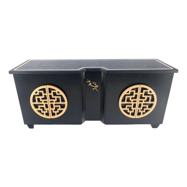 1970s Asian Black Lacquer Large Carved Wood Door Pulls 8 Drawer Dresser Credenza For Sale