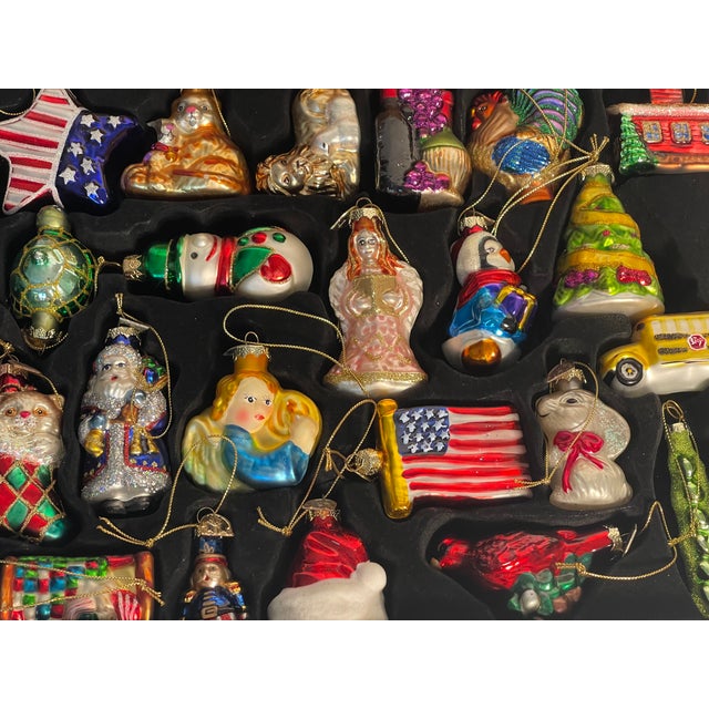 Set of 24 pcs vintage gorgeous Christmas ornaments by Thomas Pacconi, with certificate and original wooden box. Museum...