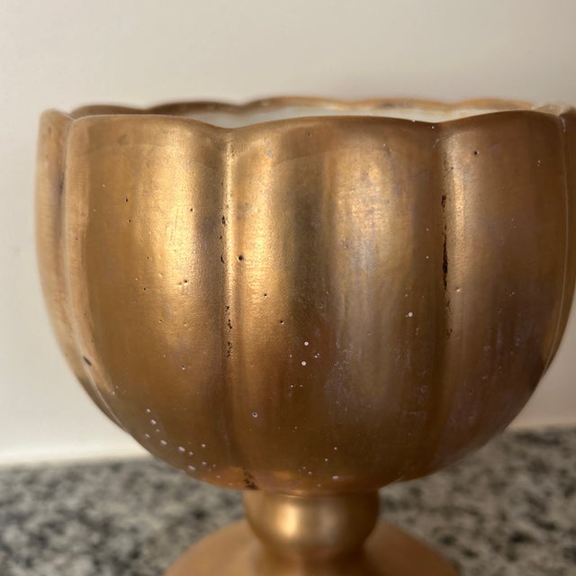 Gold Early 20th Century Gold Ceramic Porcelain Glazed Lotus Chalice Vase/Planter Signed For Sale - Image 8 of 12