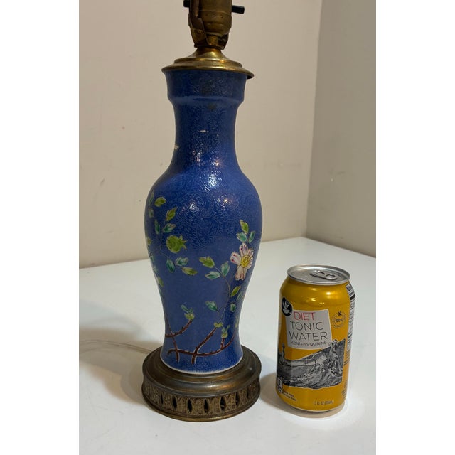 Chinoiserie Vintage Chinoiserie Famille Rose Porcelain Table Lamp - Cobalt Blue & Hand-Painted Peonies For Sale - Image 3 of 9