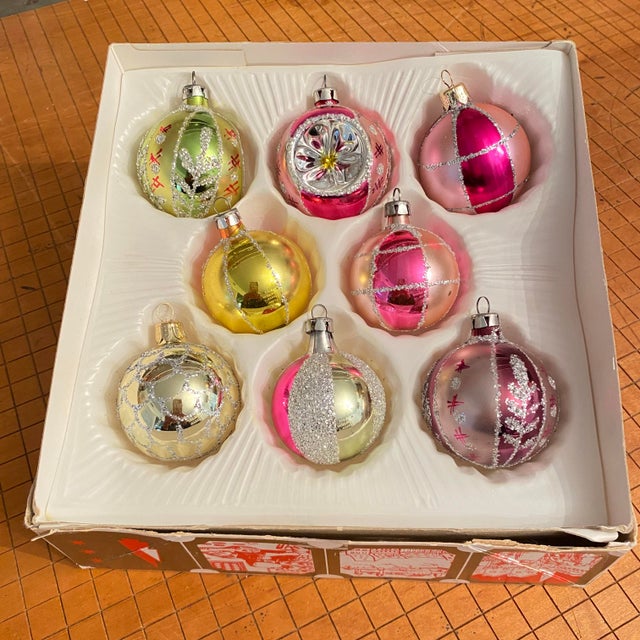 1970s Vintage German Glass Christmas Tree Ornaments - Set of 8 For Sale - Image 5 of 18
