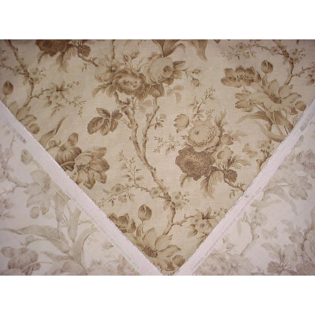 Osborne & Little / Nina Campbell Linen Rose Large Scale Floral