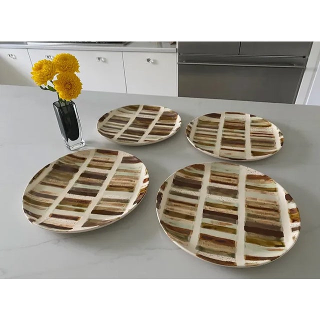 1990s Sherry Olsen "Owen" Series Ceramic Buffet Round Dinner Plates- Set of 8 For Sale In Los Angeles - Image 6 of 7