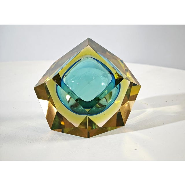 1960s Mid-Century Modern Ashtray in Submerged Glass Murano attributed to Flavio Poli for Seguso, Italy, 1960s For Sale - Image 5 of 18