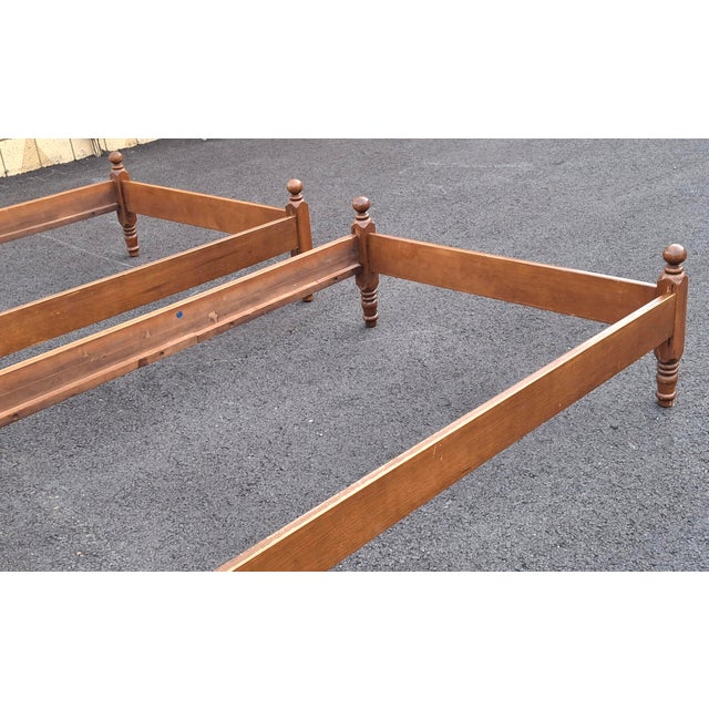 Pair of Mid 20th Century American Classical Maple Twin Bedframes For Sale - Image 9 of 13