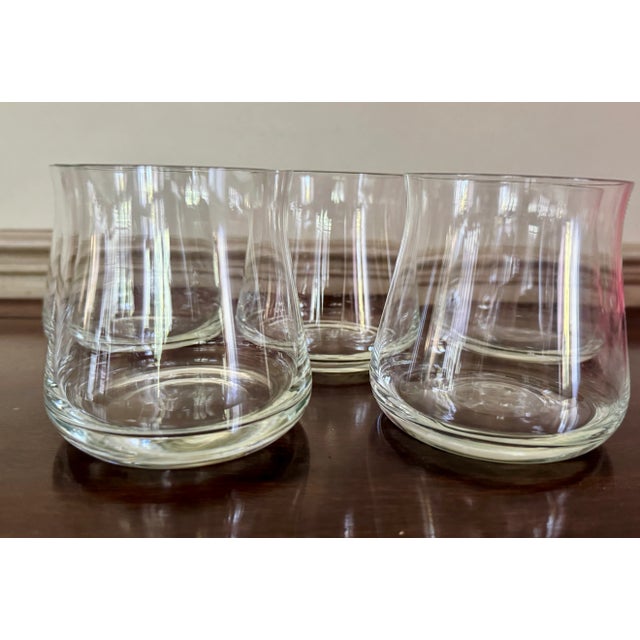Mid Century set of 5 glasses great for water or serious drinking Wide on the bottom and curves in for comfortable finger...