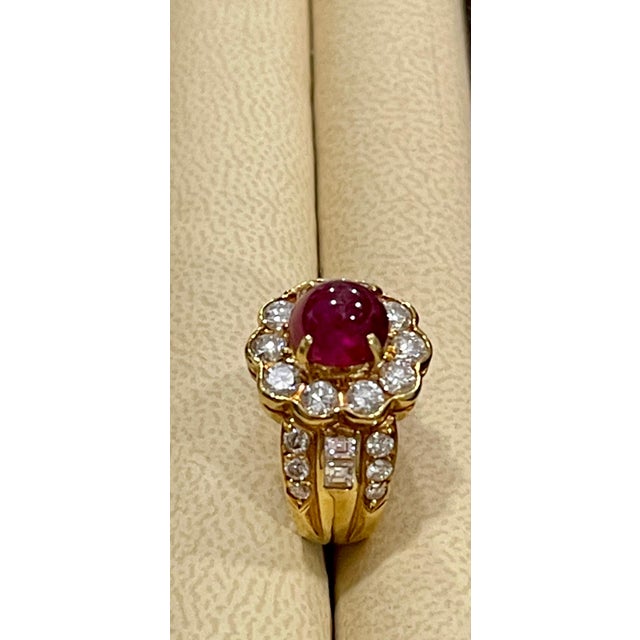 3.15 Carat Natural Burma Cabochon Ruby and 1.79 Carat Diamond 18 Karat Gold Ring For Sale - Image 4 of 18