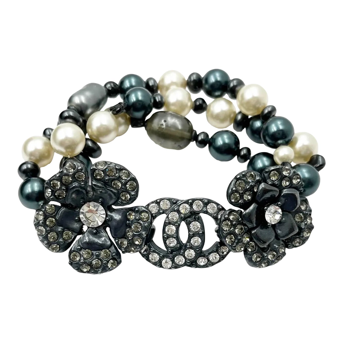 Chanel Vintage Rare Gunmetal CC Flower Crystal Grey Pearl 3