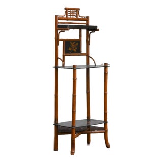 Japonisante Etagère in Bamboo and Lacquer attributed to Perret & Vibert, France, Late 19th Century For Sale
