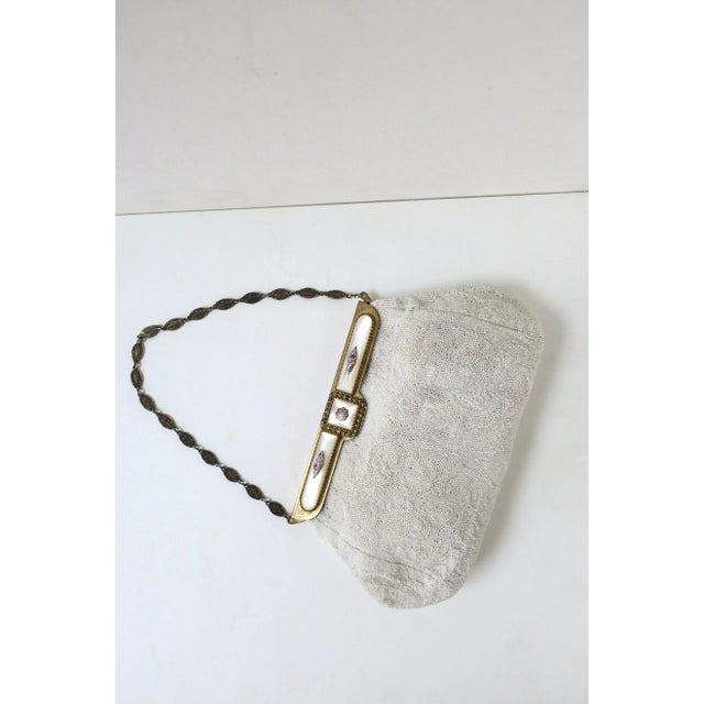 Vintage White Beaded Handbag With Pastel Enamel, Circa Mid-20th Century, Europe For Sale - Image 4 of 17