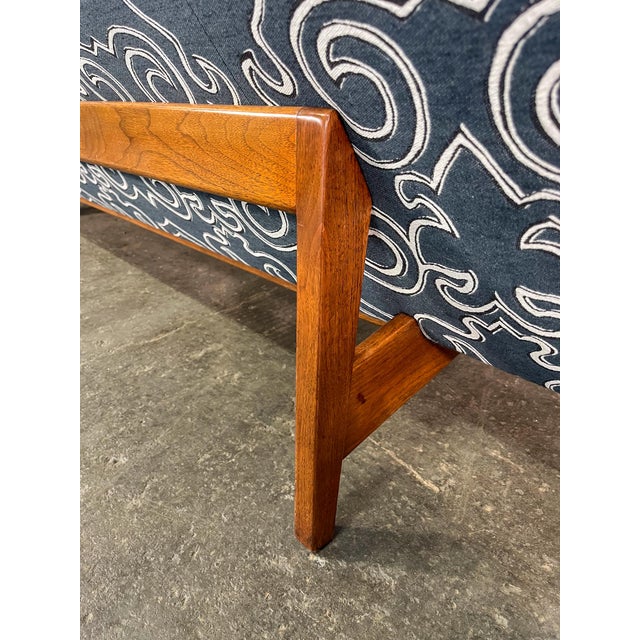 Mid 20th Century Model 250 Armless Sofa Attributed to Jen Risom For Sale - Image 4 of 8