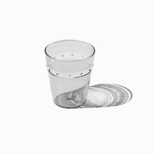 The "A Pallini" tumbler by Zafferano embodies elegance and craftsmanship. This refined tumbler, made of mouth-blown...