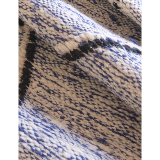 2020's Moroccan Kilim Zanafi Rug - 9.1 X 4.9 Ft For Sale - Image 9 of 9