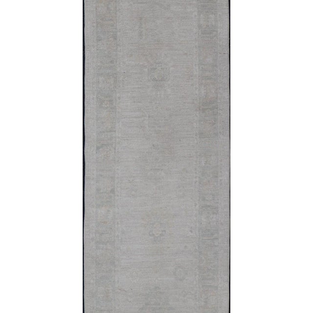 Hand-Knotted Oushak Runner With Medallion Design on a Cream Field With Blues For Sale - Image 4 of 12