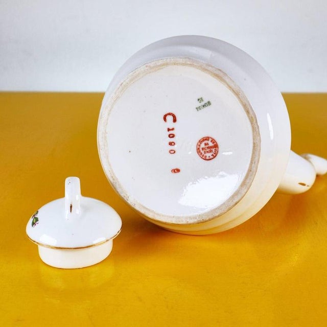 Ceramic Teapot in White Porcelain from Ginori For Sale - Image 7 of 9