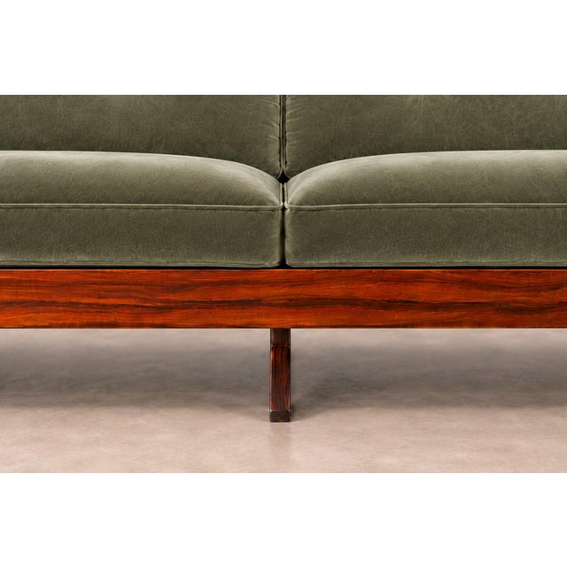 Brazilian Modern Sculpted Sofa in Rosewood & Celadon Mohair by Novo Rumo, Brazil, 1960s — Lot 365 For Sale - Image 18 of 18