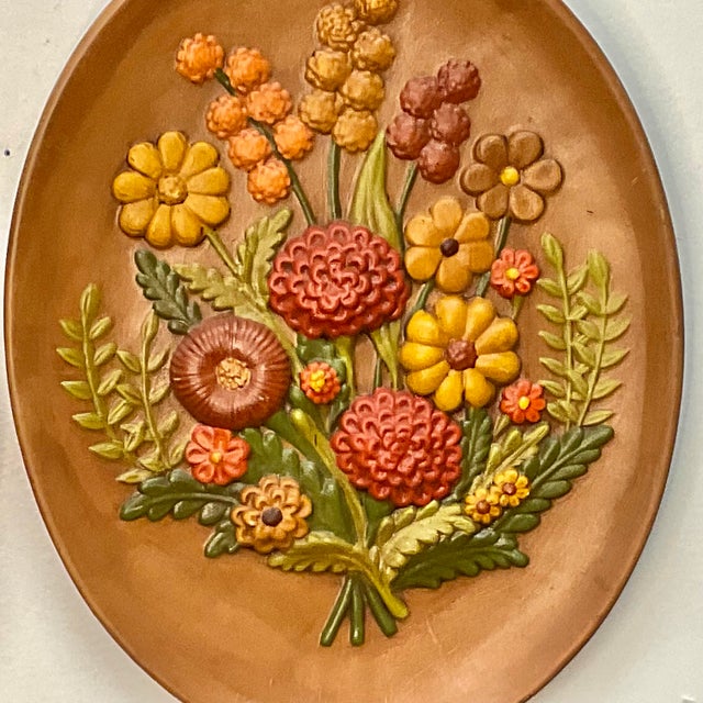 Mid-Century Arts & Crafts Rustic Boho Chic Fall Flora in Bas-Relief Decorative Wall Plates - A Pair. For Sale - Image 4 of 11