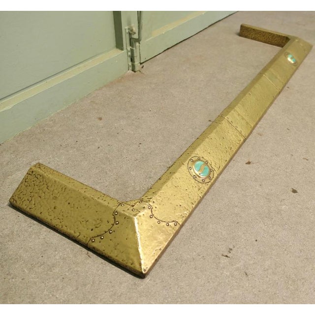 Antique Arts and Crafts Brass Fender with Green Enamel Cabochon, 1880 For Sale - Image 3 of 5