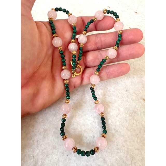 Contemporary Vintage Rose, Quartz, and Malachite Beaded Necklace For Sale - Image 3 of 3