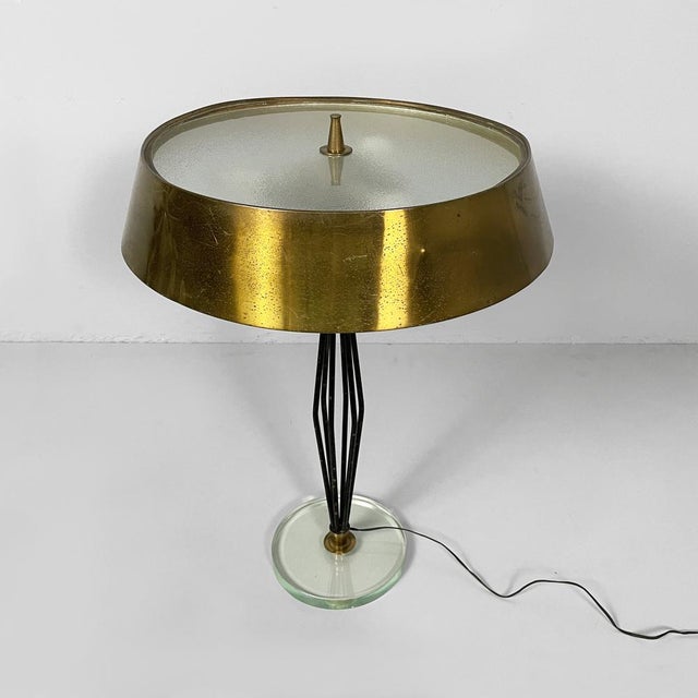 1950s Mid-Century Modern Italian Brass and Glass and Black Metal Table Lamp by Max Ingrand for Fontana Arte, 1950s For Sale - Image 5 of 18