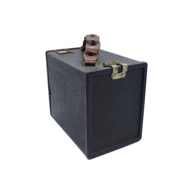 Antique Art Deco Agfa Ansco B2 Shur-Shot Box Camera With Braided Leather Handle For Sale - Image 4 of 8