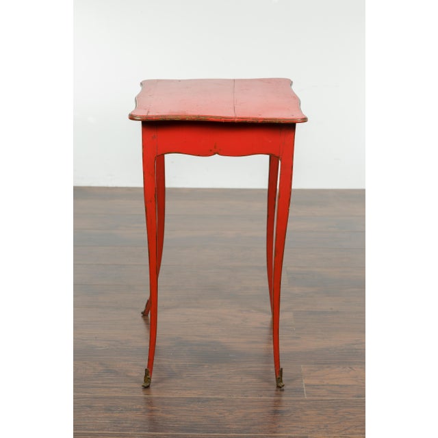 French 1820s Restauration Period Red Side Table with Serpentine Top and Drawer For Sale - Image 4 of 12