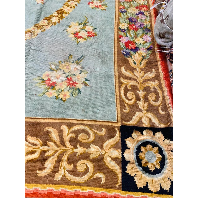 French 1900 Size European Franch Design Savonnerie Rug. For Sale - Image 3 of 11