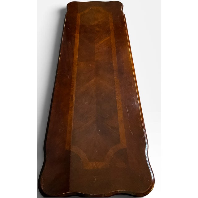 Late 20th Century Queen Anne Style Carved Shell Inlaid Banded Mahogany Console Sofa Table With Pad Feet For Sale - Image 10 of 18