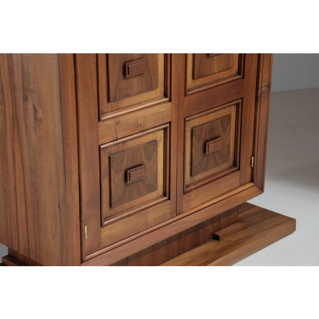 Art Deco French Walnut Bar Cabinet, 1930 For Sale - Image 12 of 18