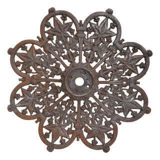 Antique Victorian Cast Iron Ceiling Rose with Ivy Leaves, 1870 For Sale